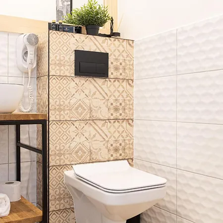 Janosik ゲストハウス 3*