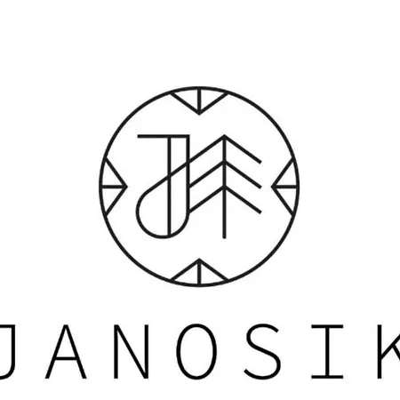 Janosik بيت ضيافة 3*